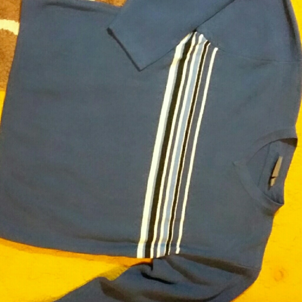 Urban Up sweater